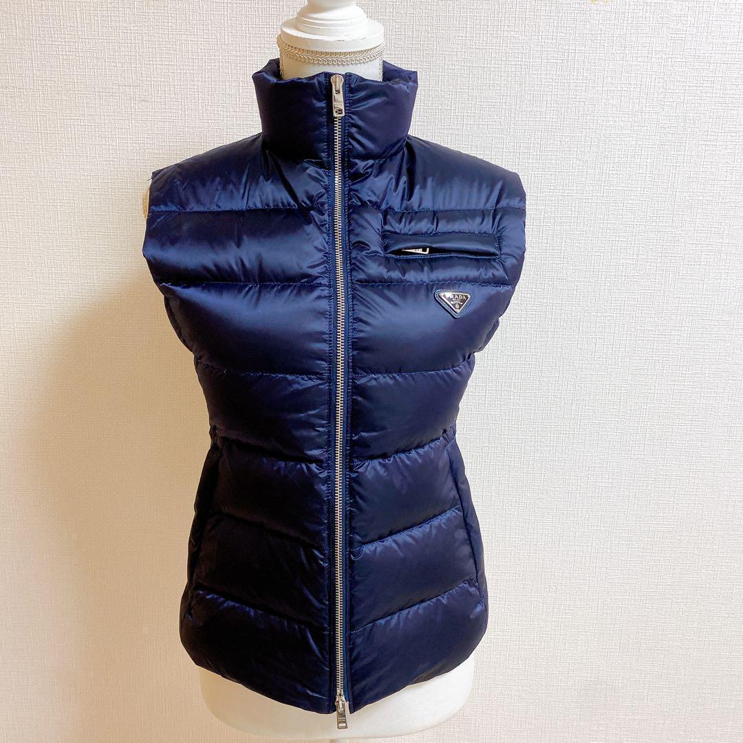 PRADA　プラダ　ダウンベスト　サイズ38