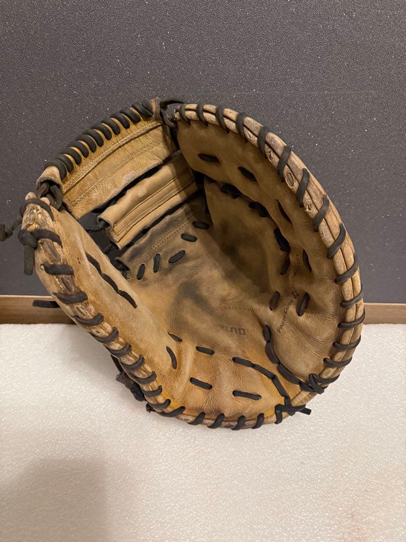 ★人気★即戦力★ ミズノ ミズノプロ 硬式用 ファーストミット 紐切れ無し