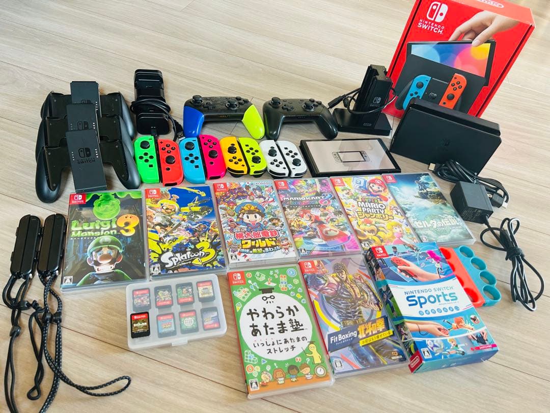 【美品多数付属品豊富】NintendoSwitch本体＋周辺機器＋人気ソフト多数