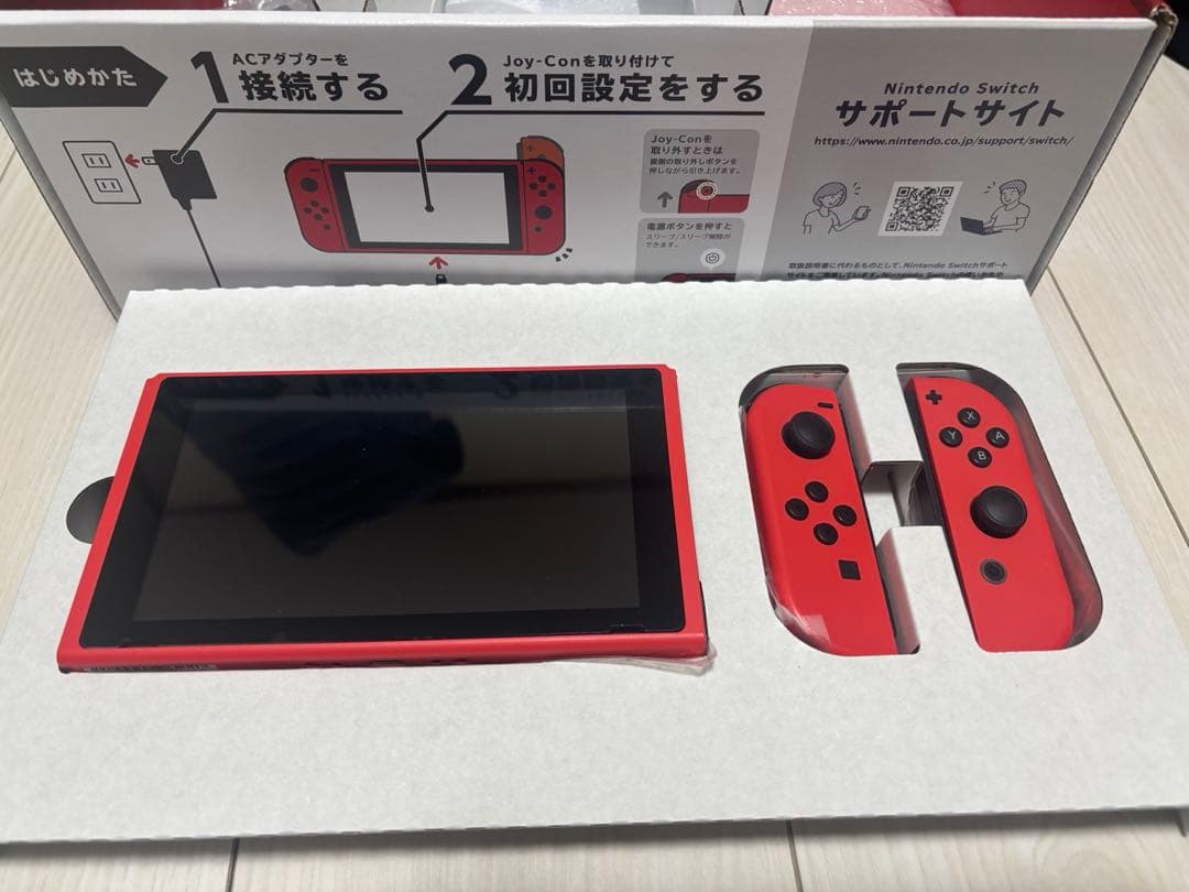 NintendoSwitch マリオレッド　HAC-001