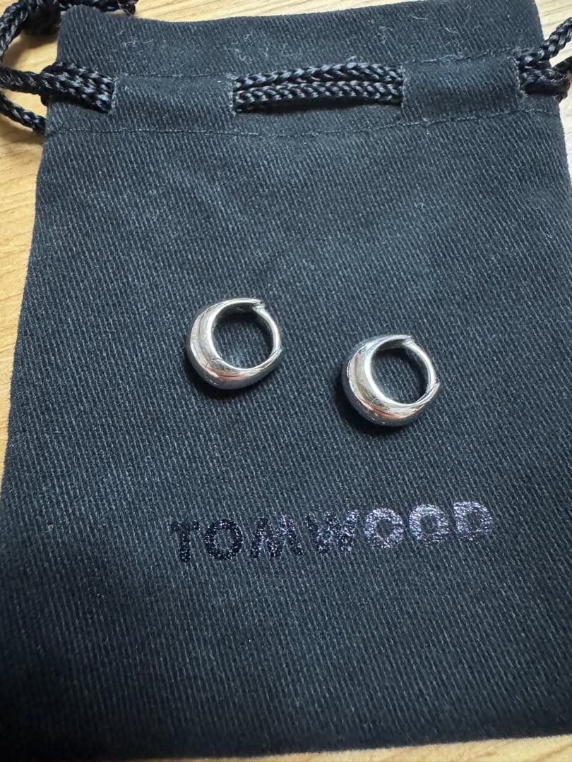 Tomwood Ice huggies トムウッド アイスハギー 両耳 シルバー