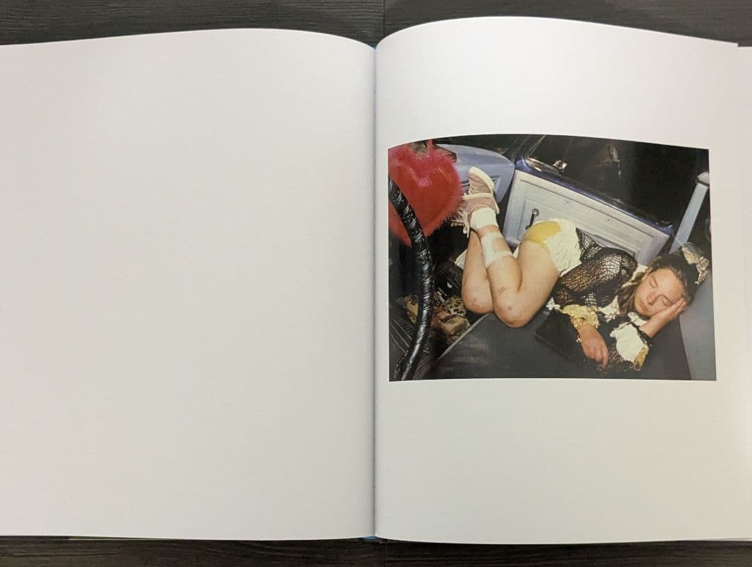 洋書　マイク・ブロディ(MIKE BRODIE )写真集