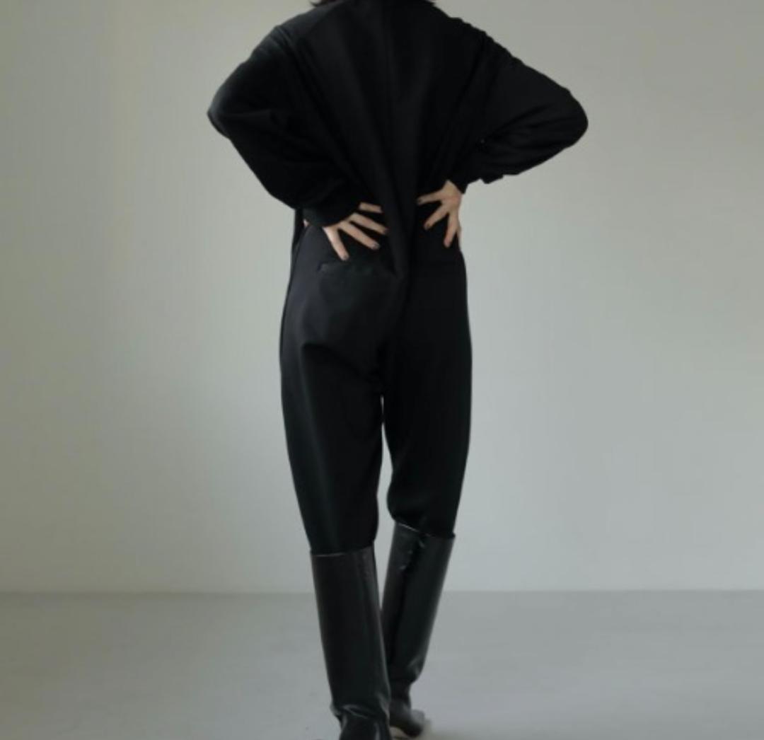 【美品】ETRE TOKYO 着回し抜群！脚長効果◎な可愛いオールインワン