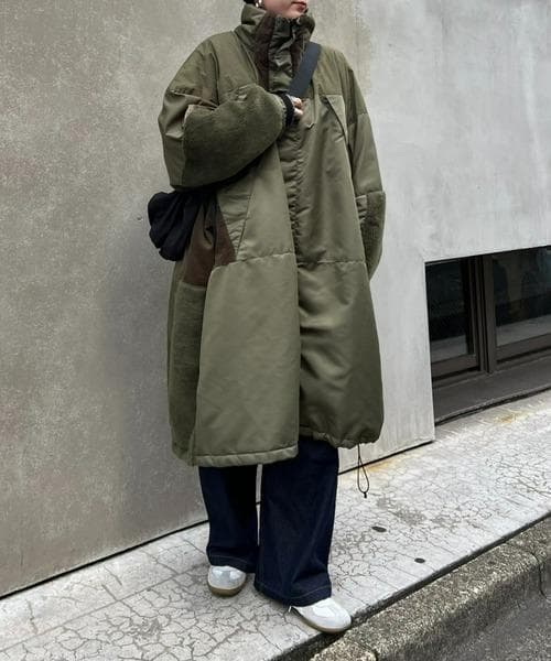 美品 etsinta エシンタ モンスター中綿オーバーコート M