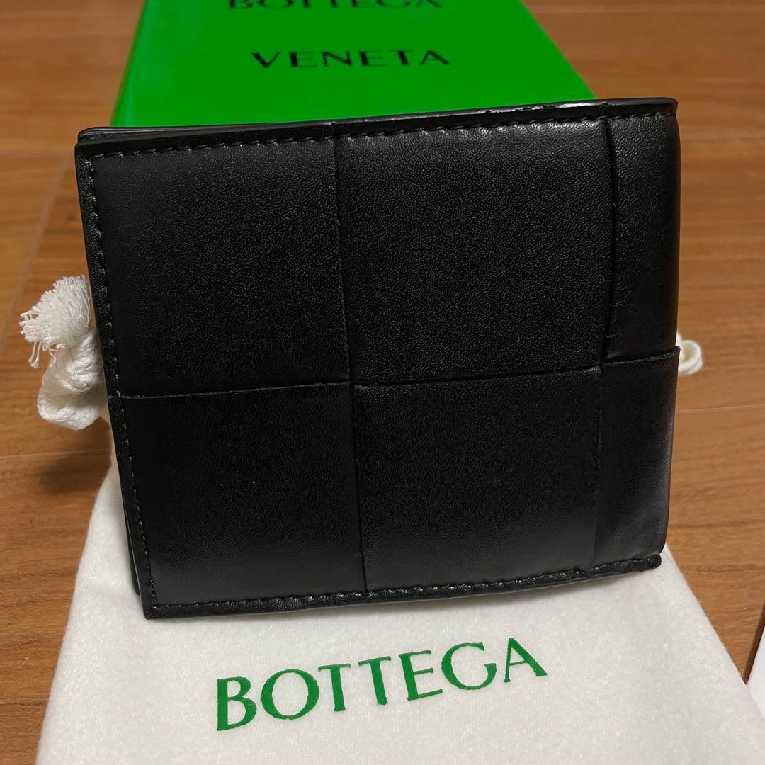 ボッテガヴェネタ カセット 折り財布 二つ折り ブラック　札入れ