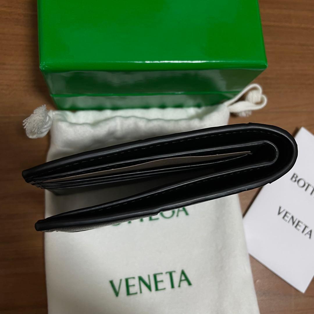 ボッテガヴェネタ カセット 折り財布 二つ折り ブラック　札入れ