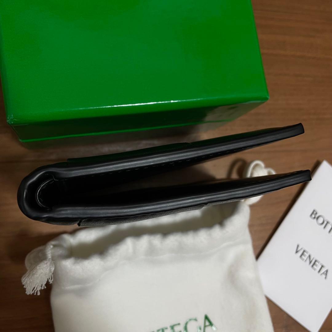 ボッテガヴェネタ カセット 折り財布 二つ折り ブラック　札入れ