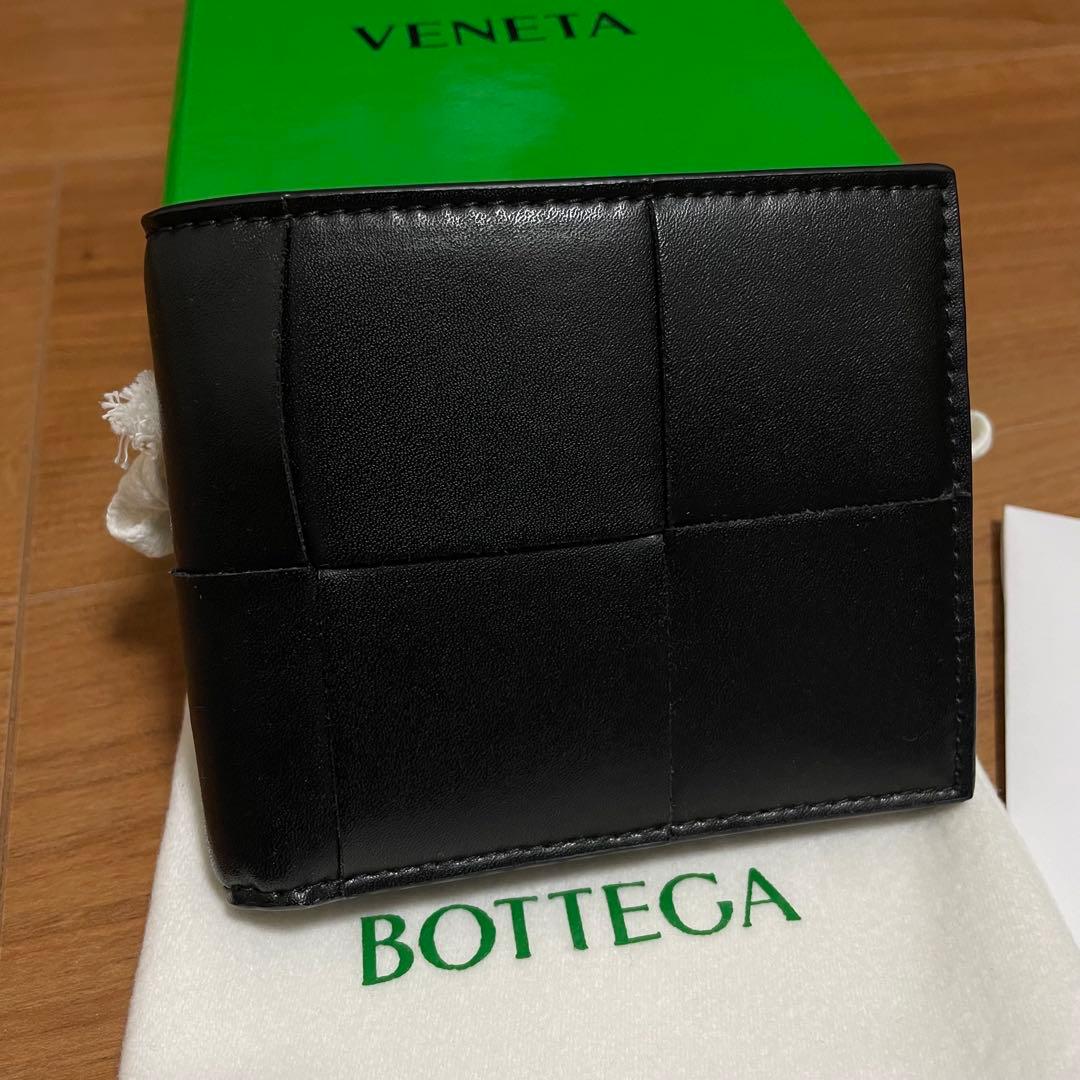 ボッテガヴェネタ カセット 折り財布 二つ折り ブラック　札入れ