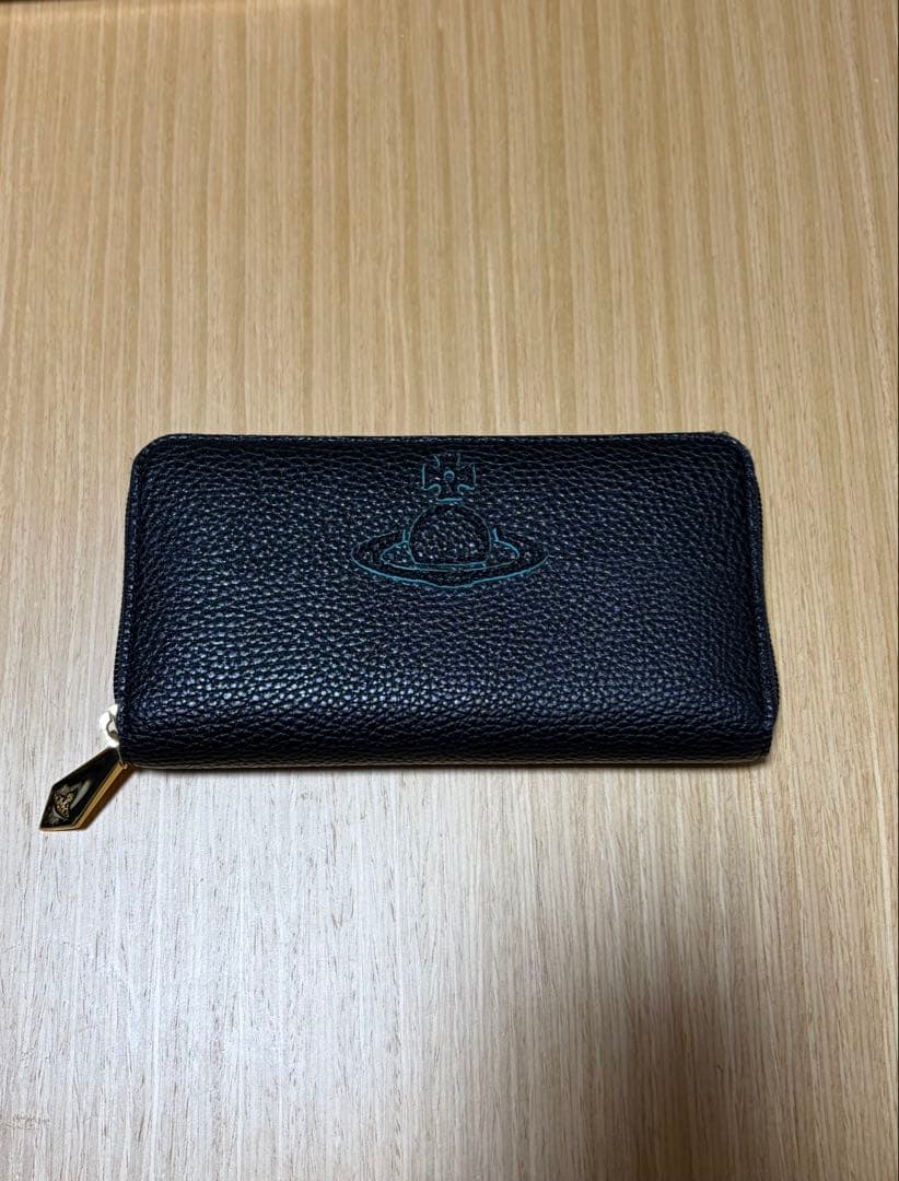 (新品未使用) Vivienne Westwood 長財布　ラウンドファスナー