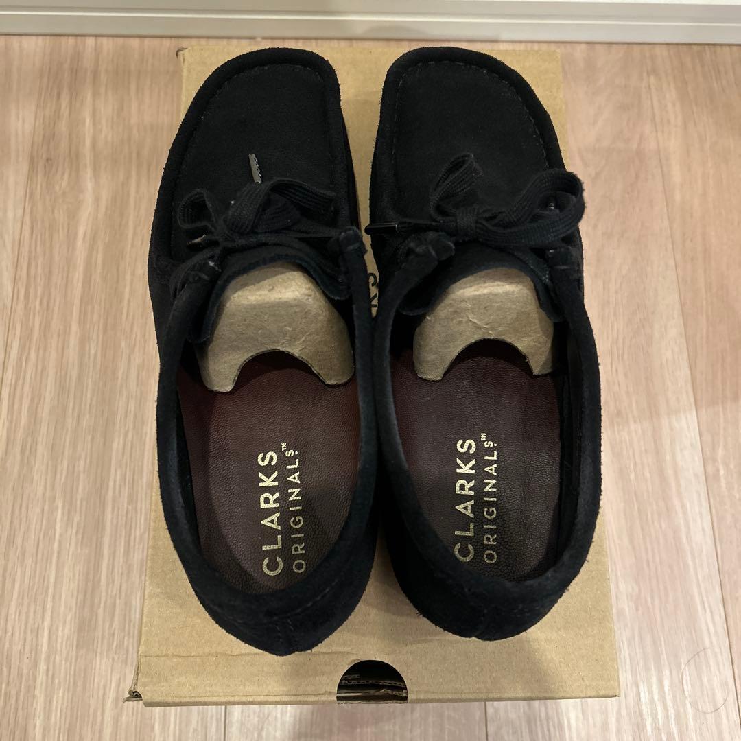 【美品】クラークスCLARKS ワラビー　オールブラック　UK6