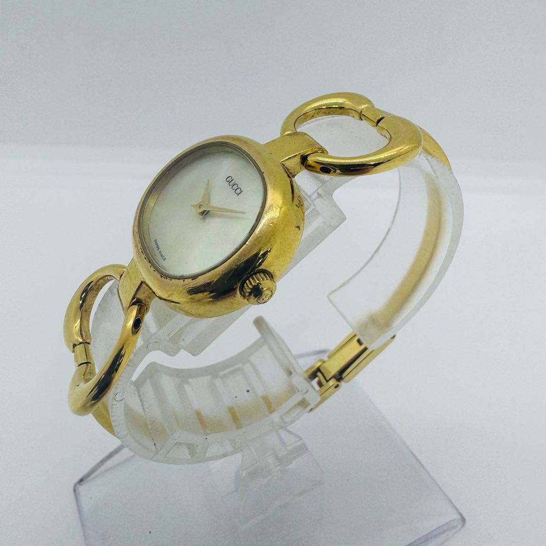 ✨GUCCI✨グッチ✨ホワイト文字盤✨1600✨クォーツ✨腕時計✨