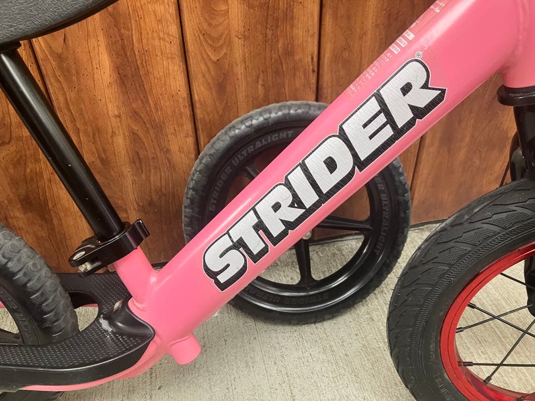 STRIDER バランスバイク ピンク 12インチ　中古