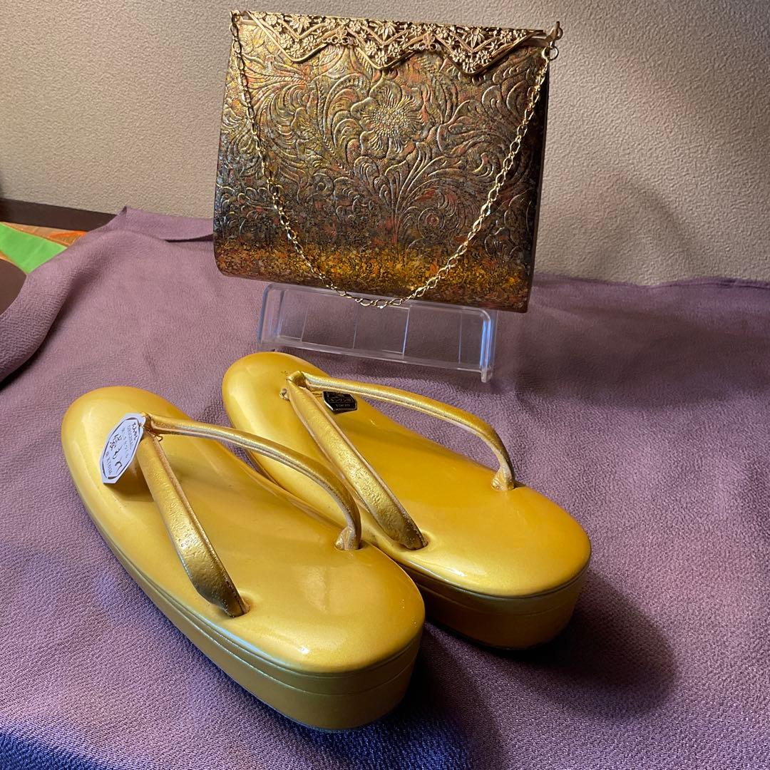 最高級　キンワシ印の豪華な　　　　　　バッグと草履セット　新品