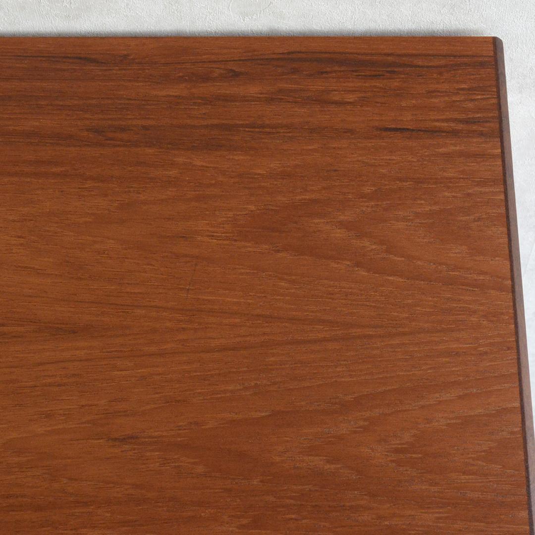 デンマーク 北欧ヴィンテージ チーク４段チェスト 北欧家具 タンス 北欧デザイン