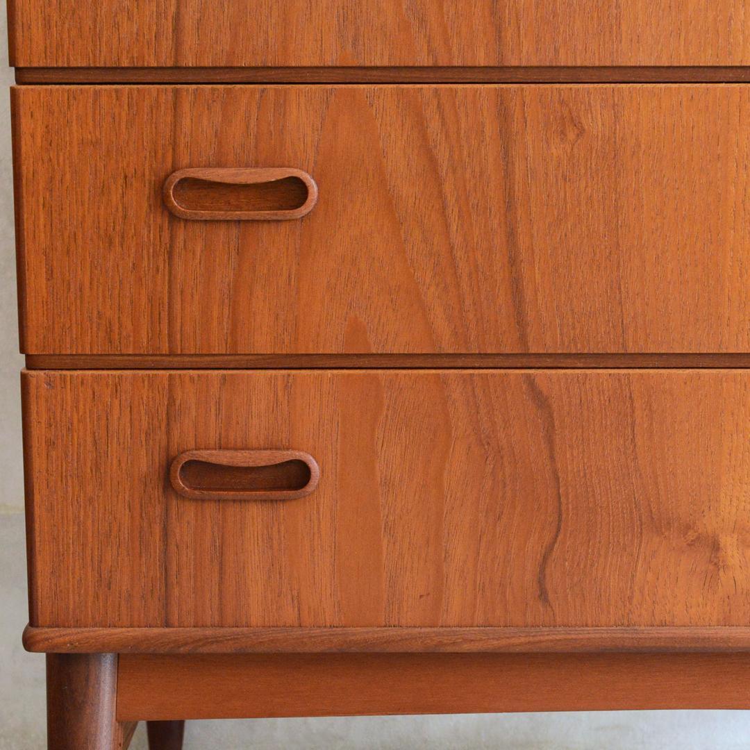 デンマーク 北欧ヴィンテージ チーク４段チェスト 北欧家具 タンス 北欧デザイン