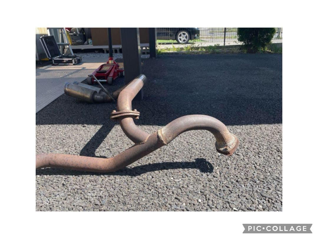 200系ハイエース4型、デュアルエキゾーストマフラー