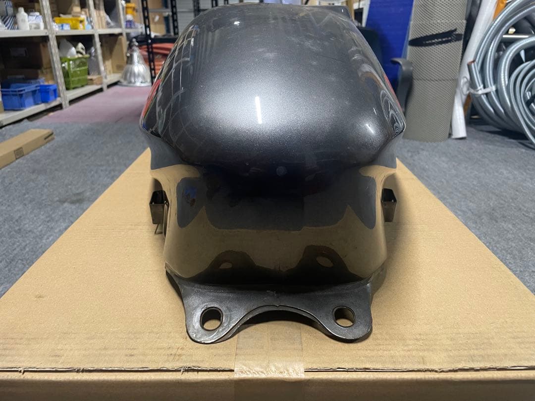 SUZUKI gsx-250 刀　バイクタンク 黒