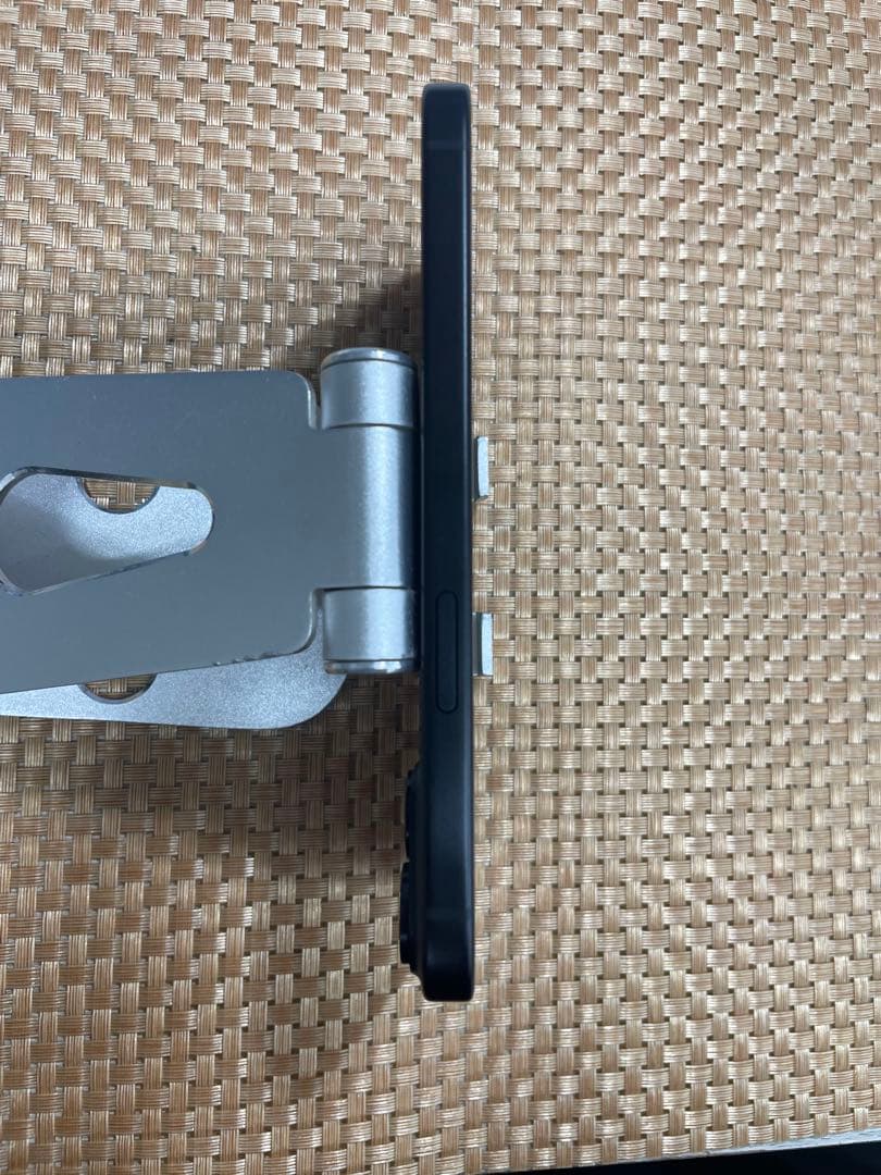 iPhone 15 128 GB ブラックSIMフリー【8649】