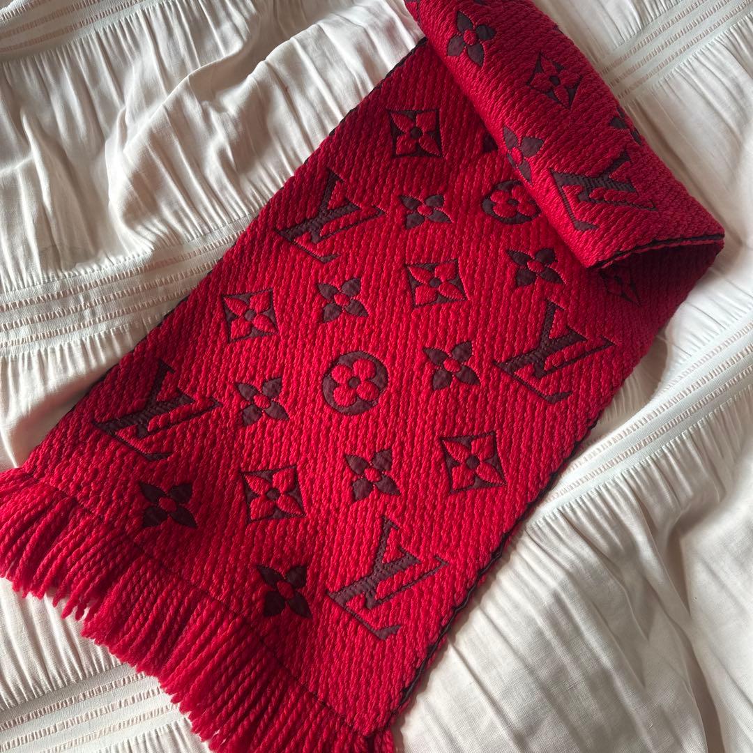 ルイヴィトン エシャルプ ロゴマニア マフラー ルビー レッド M72432