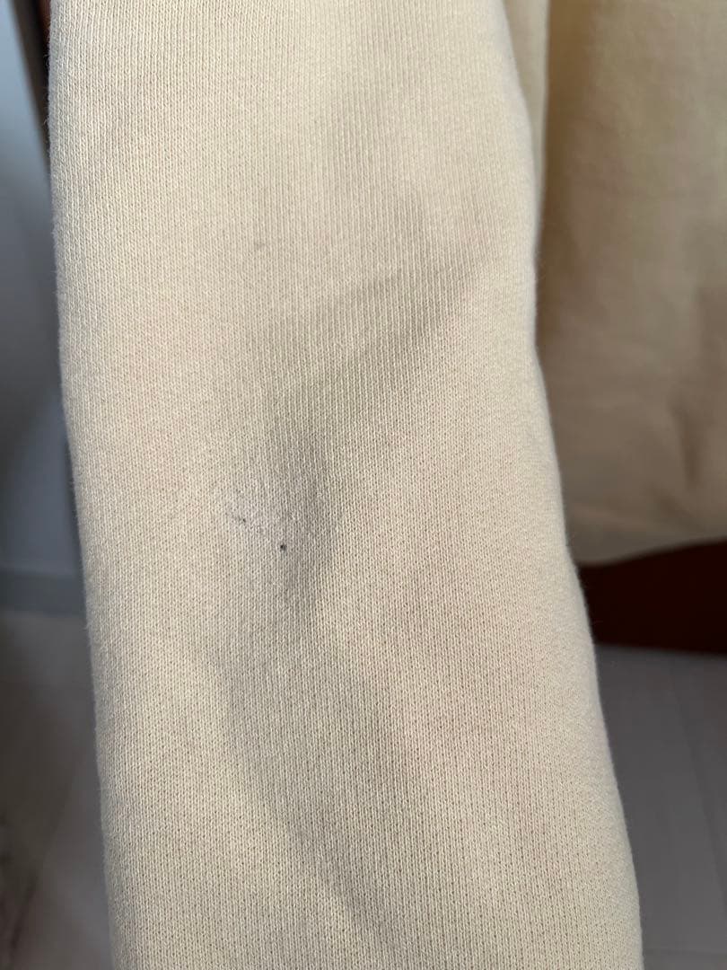 LOEWE ベージュ フーディ 新品タグ付きイエロー