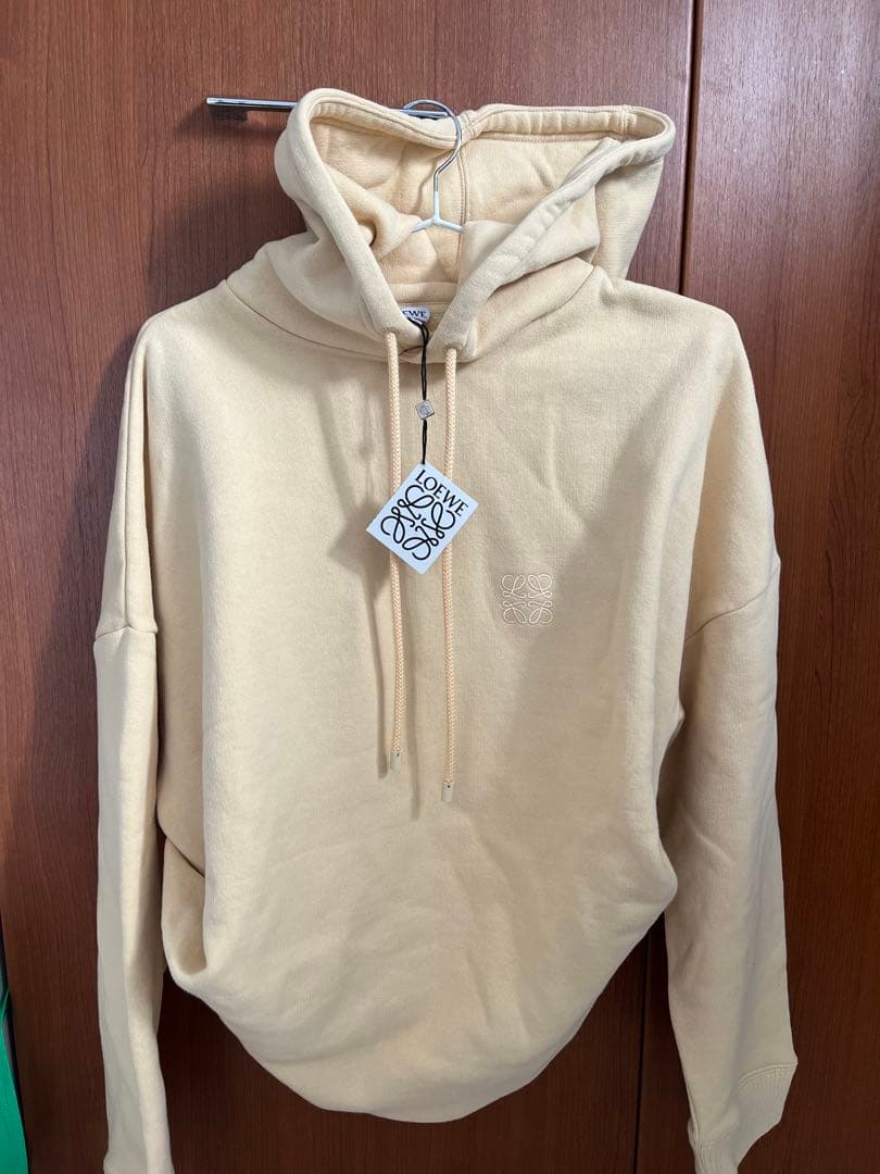 LOEWE ベージュ フーディ 新品タグ付きイエロー