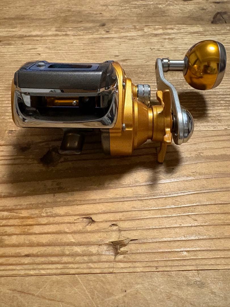 【美品】Daiwa イッツ ICV 200