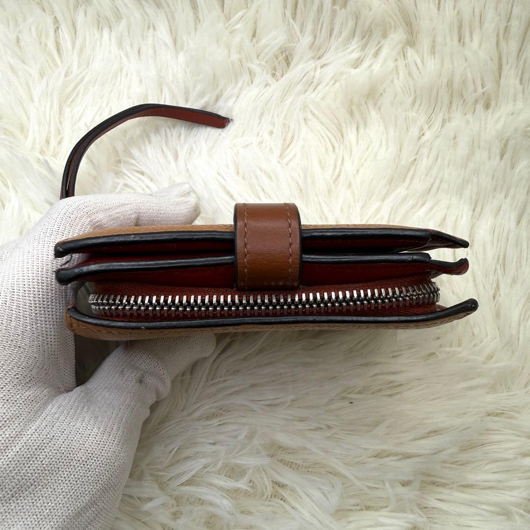 ロエベ　折り財布　コンパクトジップウォレット　ブラウン　アナグラム