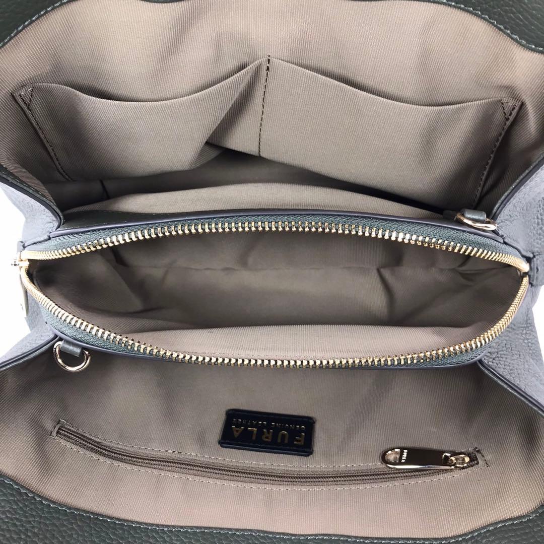 極美品 FURLA フルラ ダフネ 2way ショルダーバッグ レザー カーキ