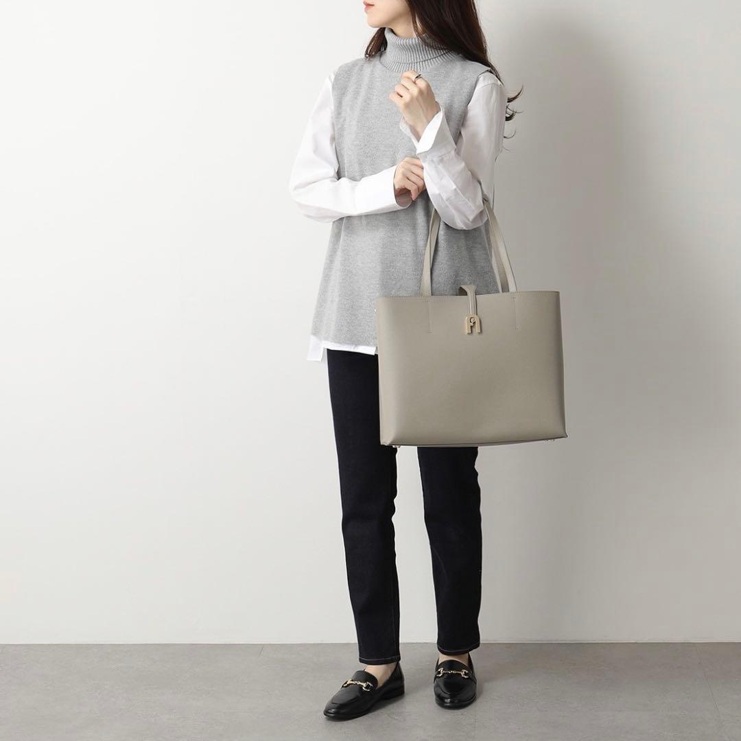 本日のみタイムセール！FURLA グレー Lサイズ トートバッグ　ソフィアフルラ