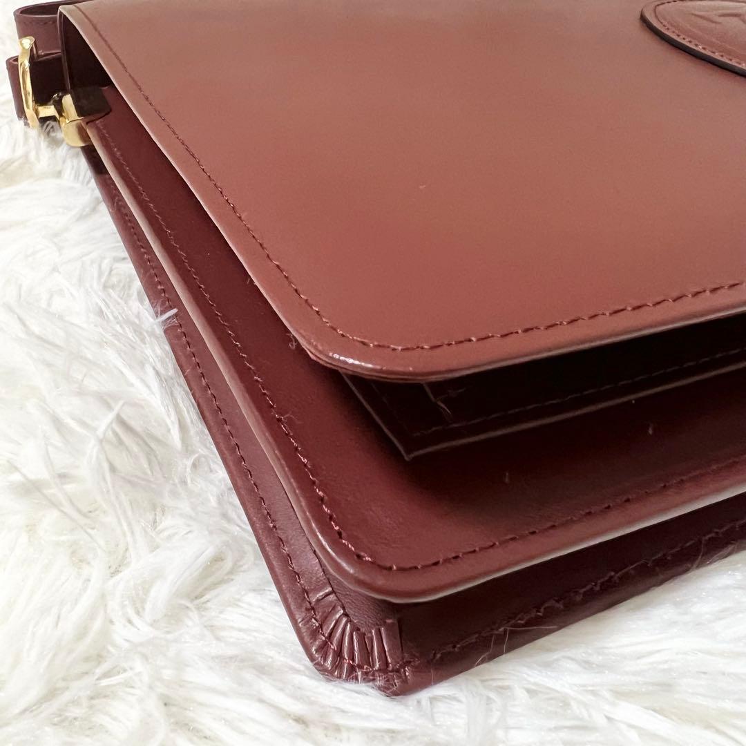 【極美品】Cartier カルティエ ショルダーバッグ マストライン フラップ