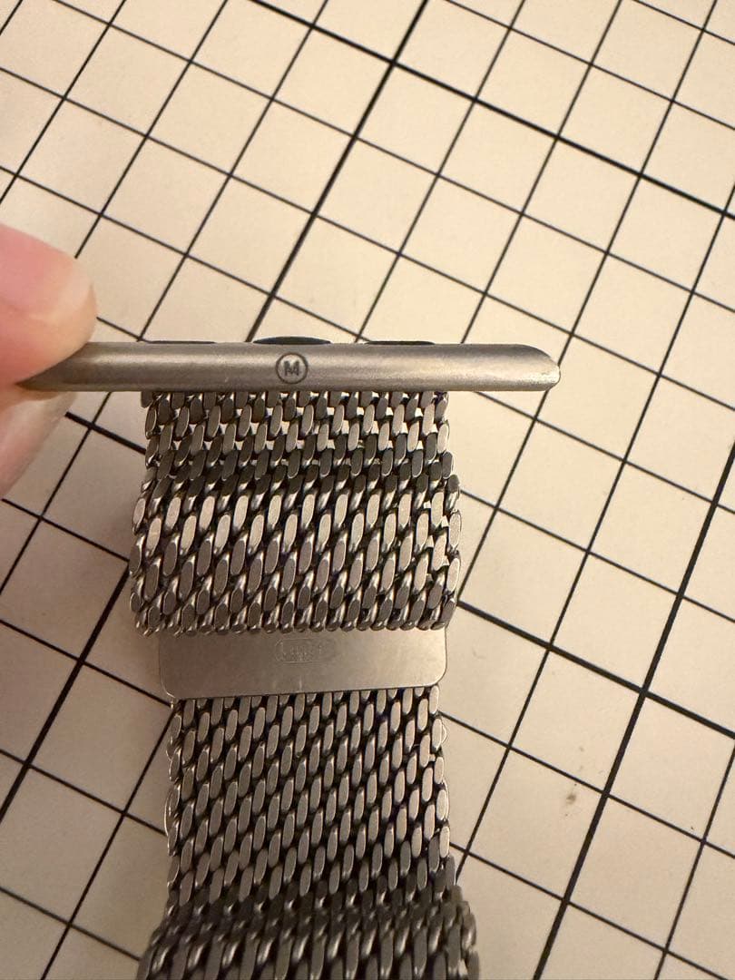 49mmケース用ナチュラルチタニウムミラネーゼループ - M