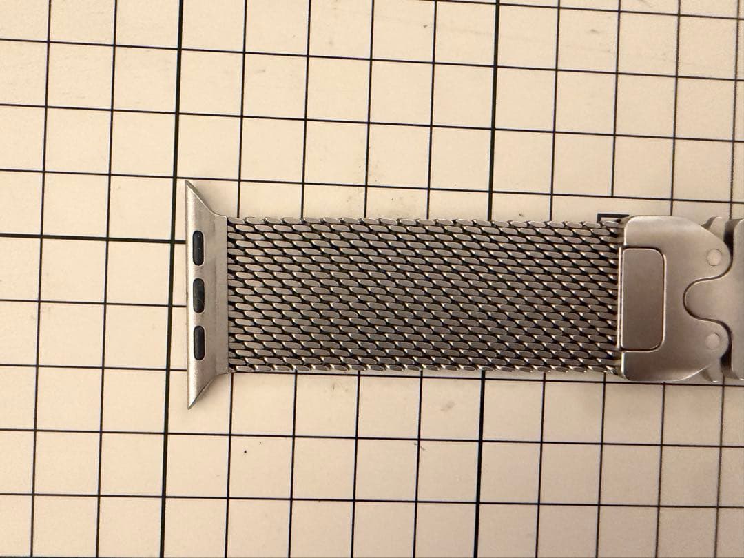 49mmケース用ナチュラルチタニウムミラネーゼループ - M