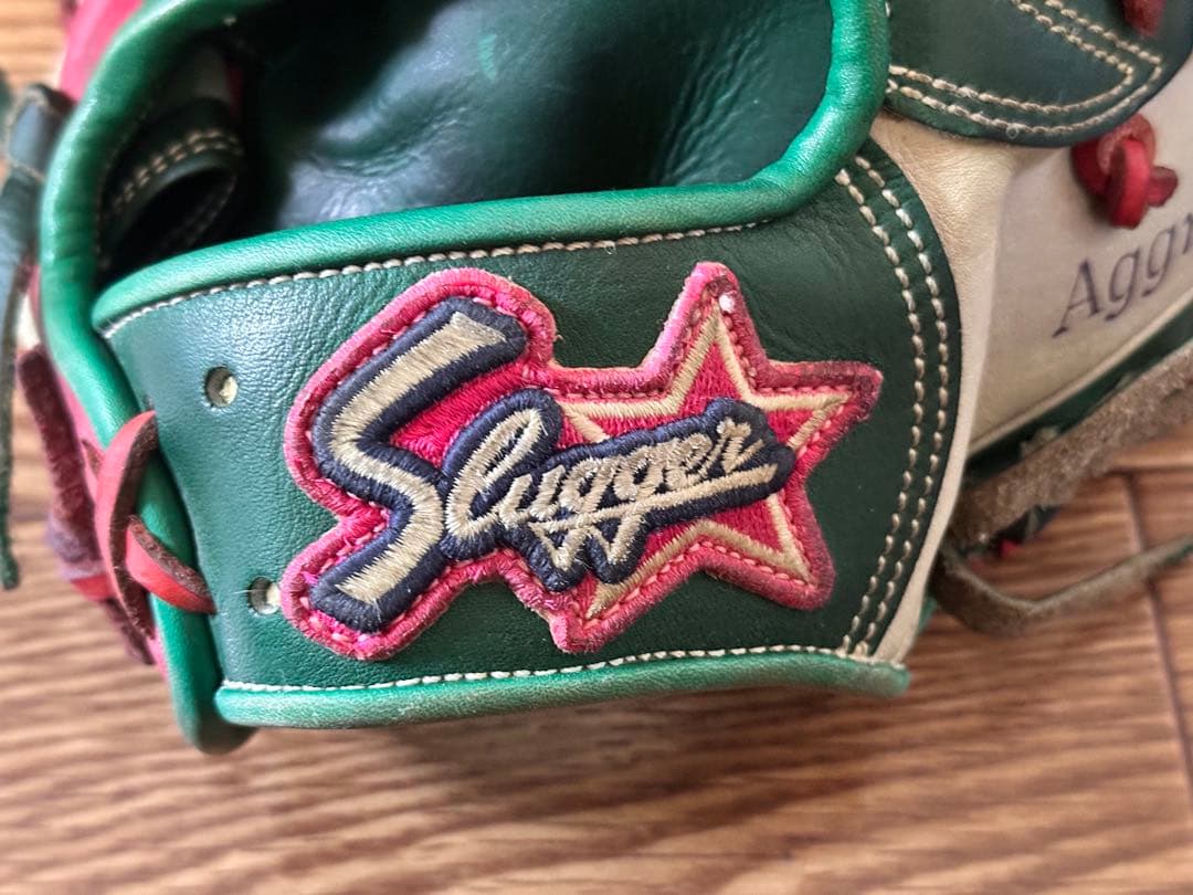 スラッガー　一般軟式グローブ