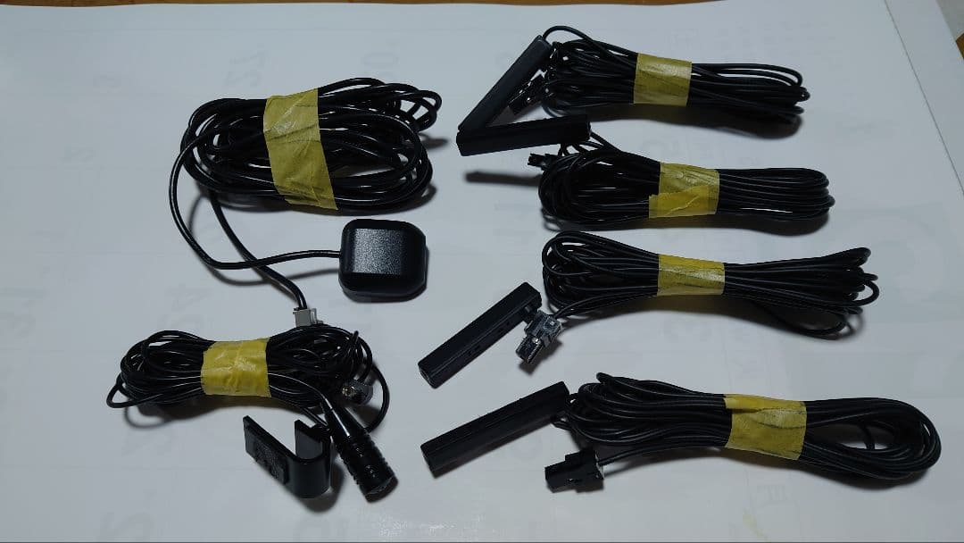 KENWOODカーナビ　MDV-S711HDW