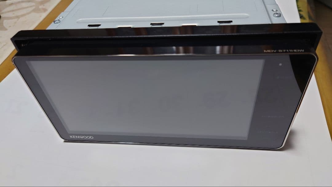 KENWOODカーナビ　MDV-S711HDW