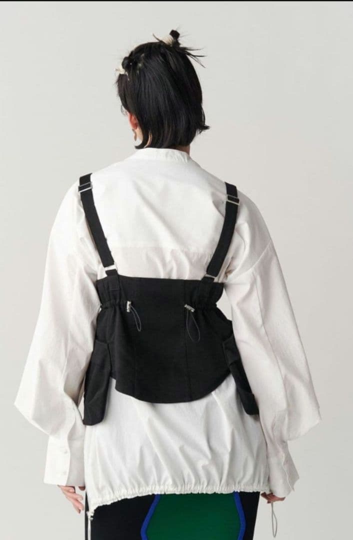 トップス UN3D. CORSET DETAIL BELT