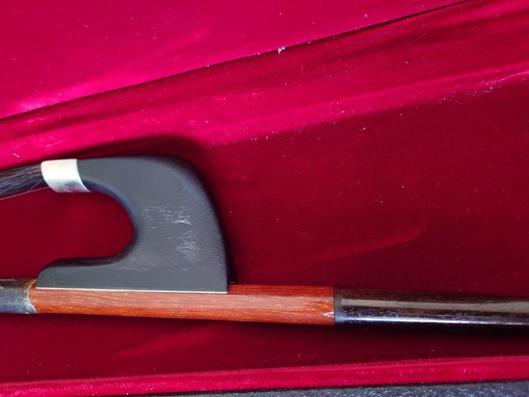 ま*と様 ジャーマンスタイルコントラバス弓ビンテージ　黒毛