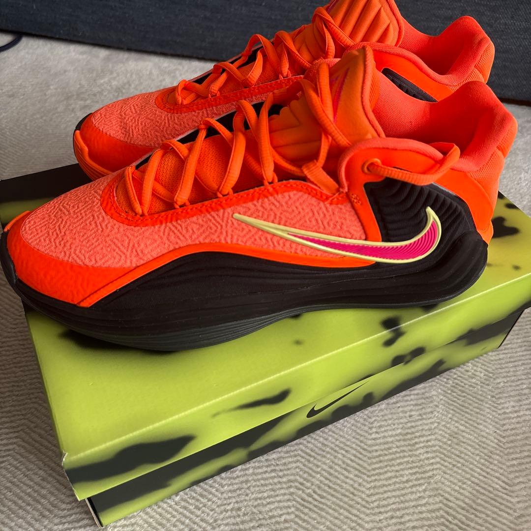 ヤニスフリークス7 NIKE バッシュ