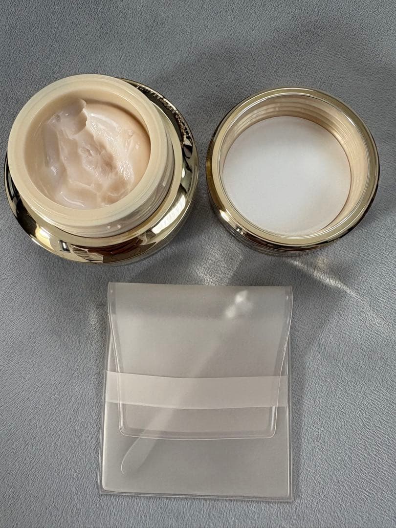 クレドポーボーテ　クレームイユーS（目もと用クリーム）