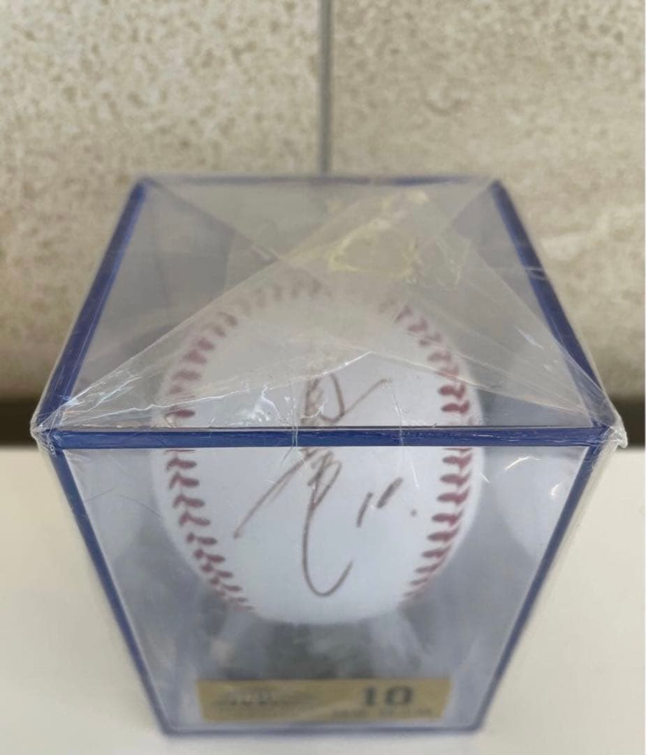 阿部慎之助選手　直筆サインボール ジャイアンツ　シーズンシート　オーナー　巨人軍