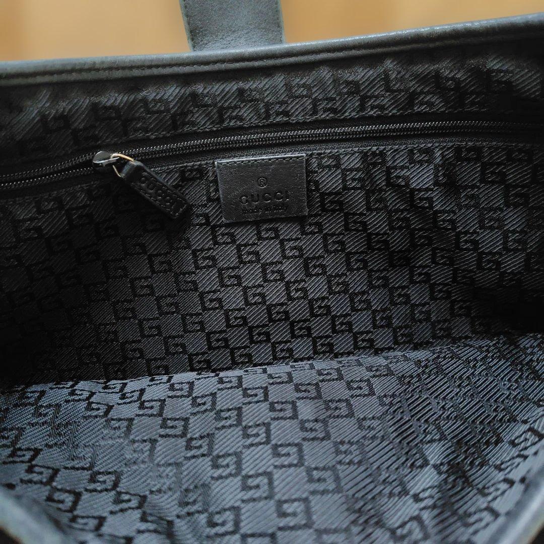 GUCCI ブラウンハンドバッグ 金具装飾