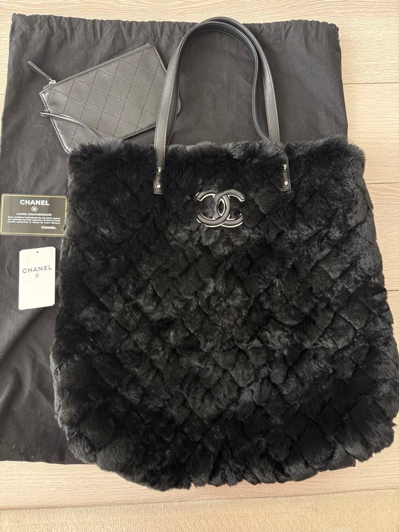 CHANEL シャネルトートバッグマトラッセブ　ファーバッグラムスキンオリラグ
