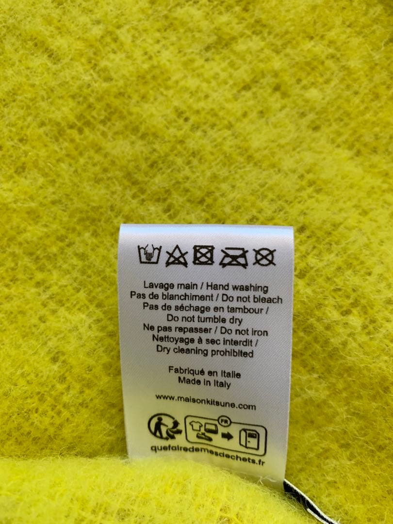 MAISON KITSUNÉ イエローマフラー