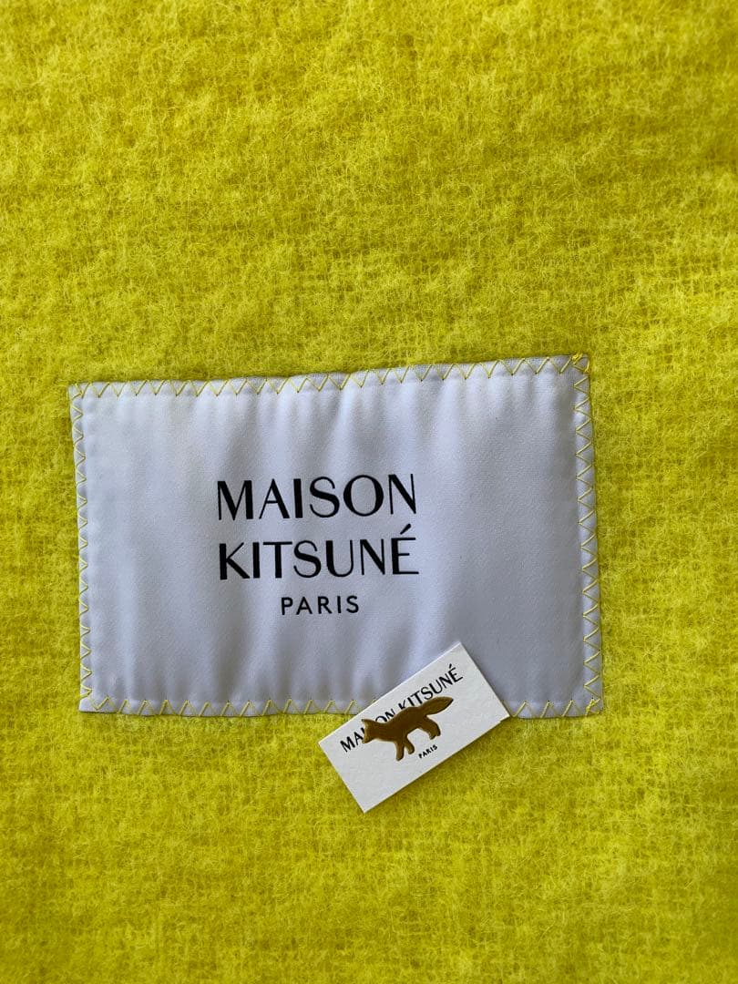 MAISON KITSUNÉ イエローマフラー