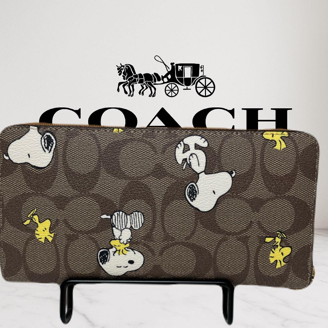 COACH スヌーピー柄 長財布ce705