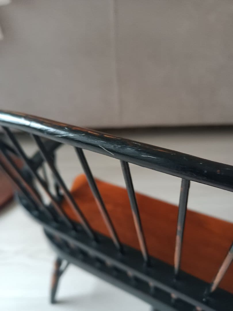 ✤ヨーロピアンアンティーク調　木製　ドールチェア　ミニチェア