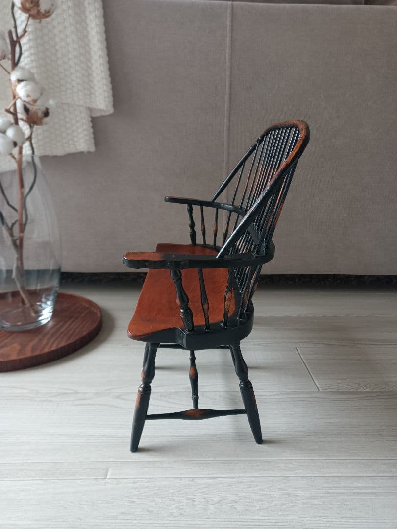 ✤ヨーロピアンアンティーク調　木製　ドールチェア　ミニチェア