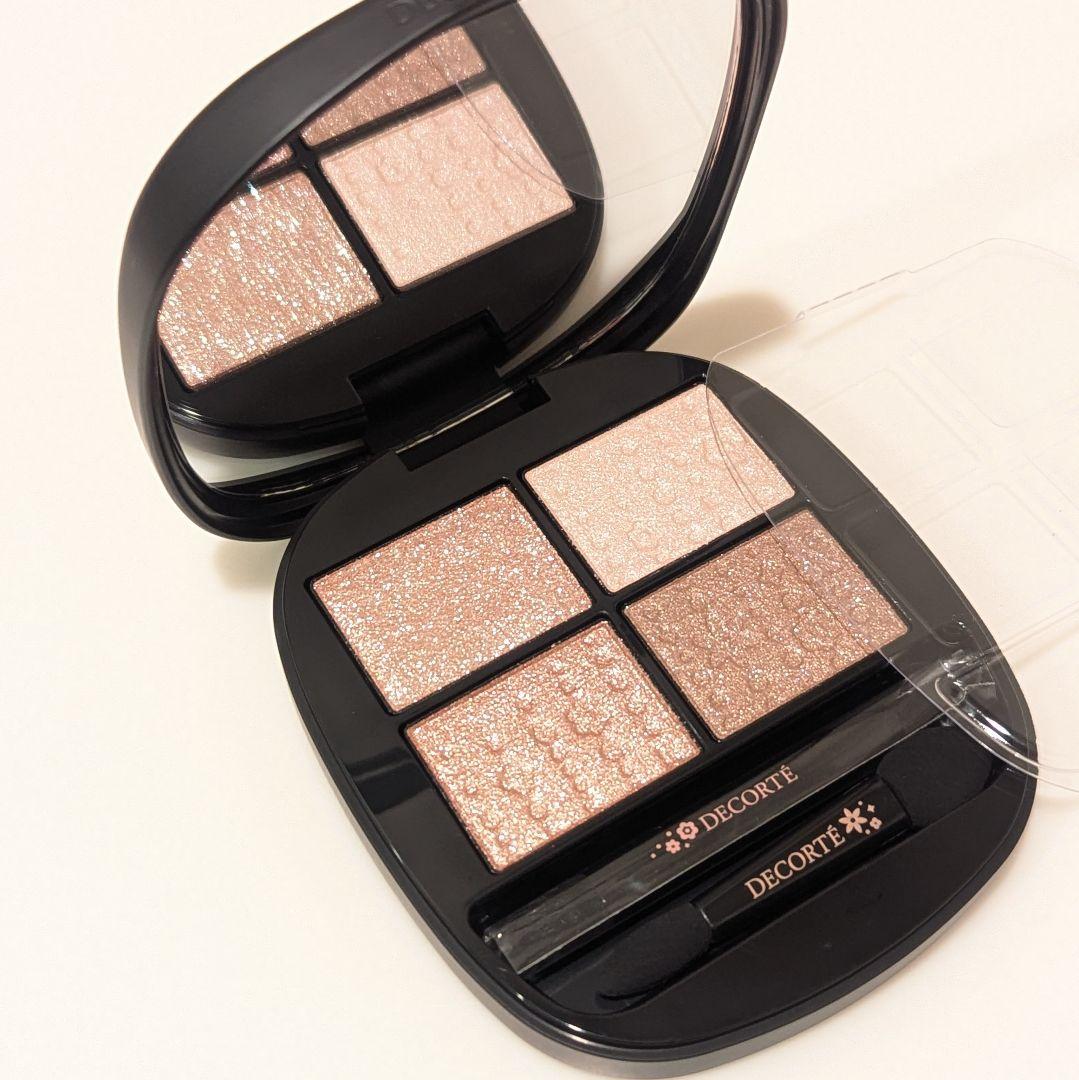 コスメデコルテ エターナルブルームコレクション　2025 アイシャドウパレット