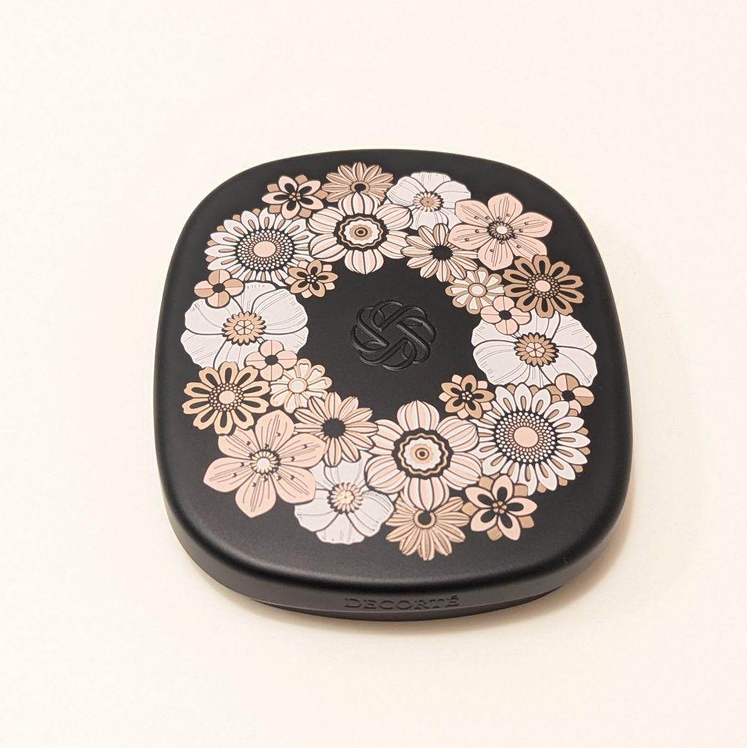 コスメデコルテ エターナルブルームコレクション　2025 アイシャドウパレット