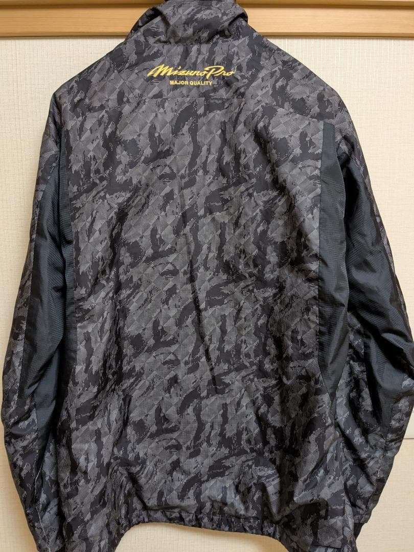 ミズノプロ　ウインドブレーカー上下　ブレスサーモ　Ｏサイズ